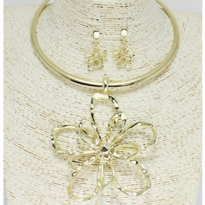Gold Necklace Set